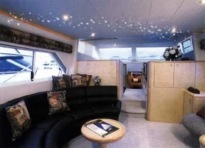 1998 Neptunus 55 Sedan | 55 ft 3
