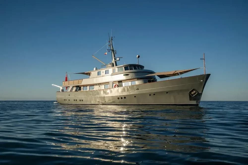 1962 Laurent Giles Gentlemans Motor Yacht Boat for Sale in La Ràpita