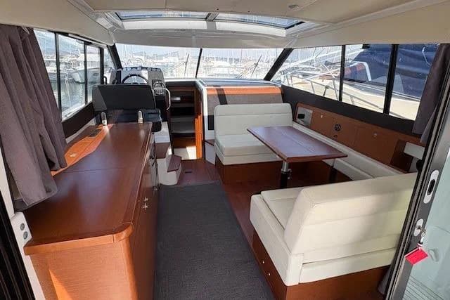 2014 Jeanneau NC 11