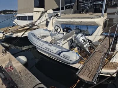 Highfield Classic 310 Tender 2