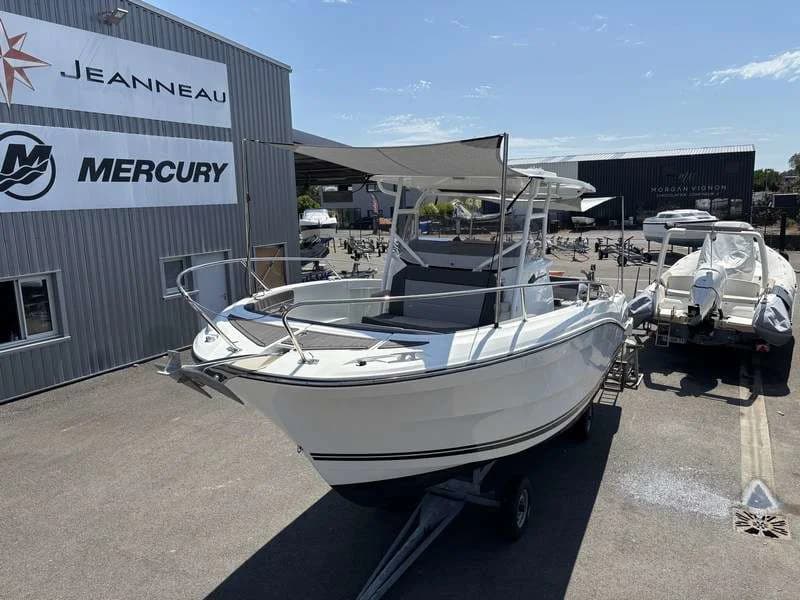 Jeanneau Cap Camarat 9.0 CC