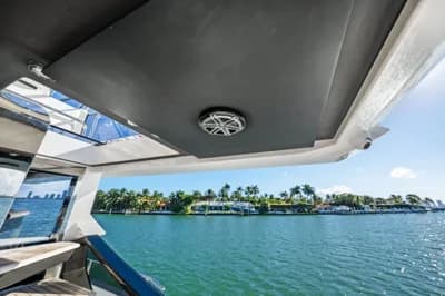 2018 Azimut S7 3