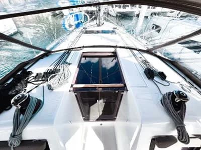 2024 Jeanneau Sun Odyssey 410 3