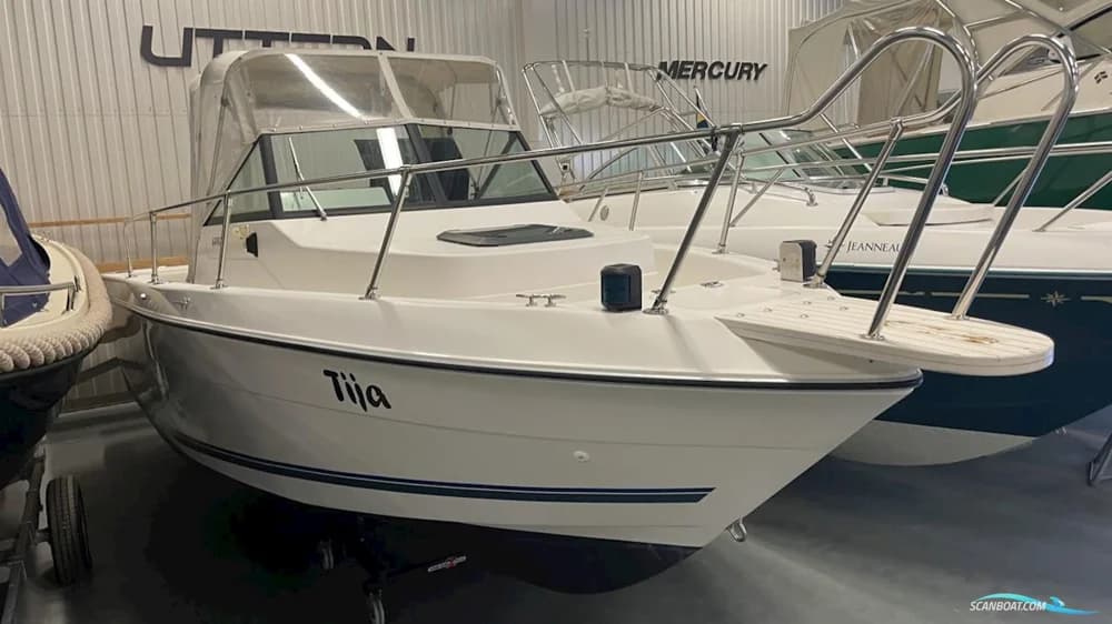 Seaswirl 2150 WA Striper