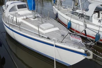 1990 Victoire 1044 | 10m 2