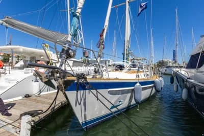 Hallberg-Rassy 43 2