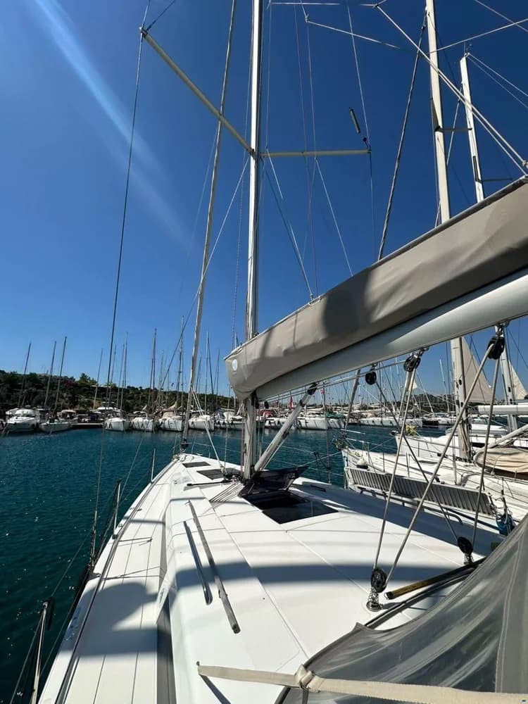 Hanse 418