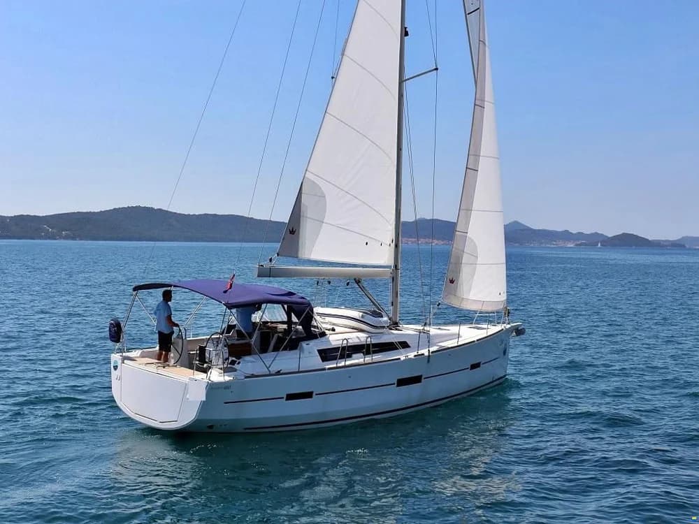 Dufour 460 GRAND LARGE