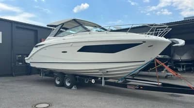 Sea Ray 320 Sundancer 3