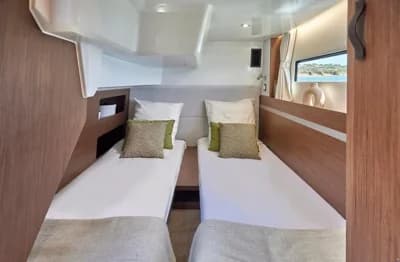 Beneteau ANTARES 12 4