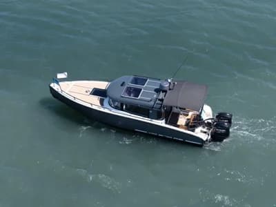 XO Boats 270 RS Front Cabin OB 2