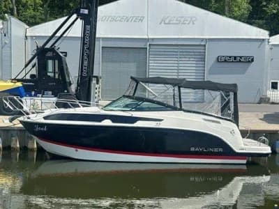 Bayliner CIERA 8 2
