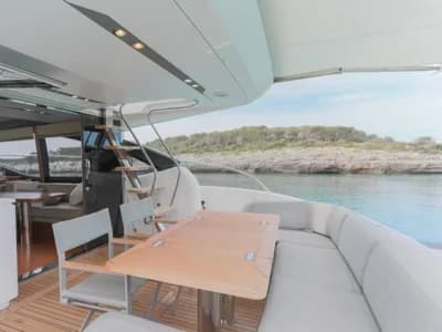 2017 Princess S65 Boat for Sale in Cala d'or 3