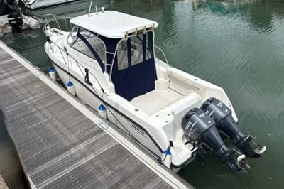 2004 Boston Whaler 255 Conquest | 8m 2