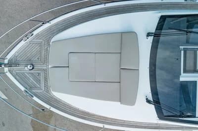 2023 Sealine S335 | 10m 3