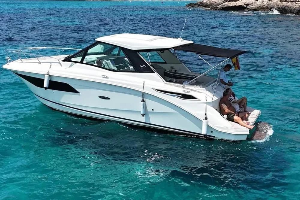 2022 Sea Ray Sundancer 320 Coupe | 10m