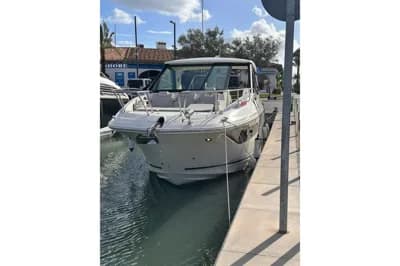 2022 Sea Ray Sundancer 320 Coupe | 10m 3