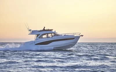 Beneteau Antares 12 Fly OB 4