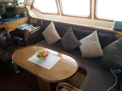 Pugh Oceanhouse 59 Pilothouse 5