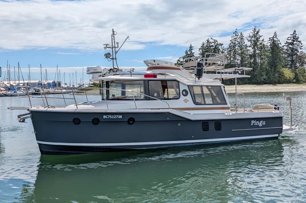 2021 Ranger Tugs R-29 CB | 29 ft