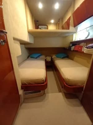 1998 Ferretti Yachts 53 | 55.1 ft 3