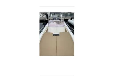 2014 Capelli Tempest 900 WA | 30.5 ft 3