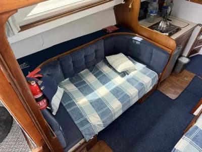 1982 Grand Banks Laguna 33 Boat for Sale in Crosshaven 3