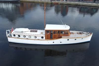 1929 Luke Gaff Gentleman's Motor Yacht Boat for Sale in Ipswich 2