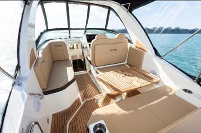 2023 Sea Ray 265 Sundancer | 26.6 ft 2