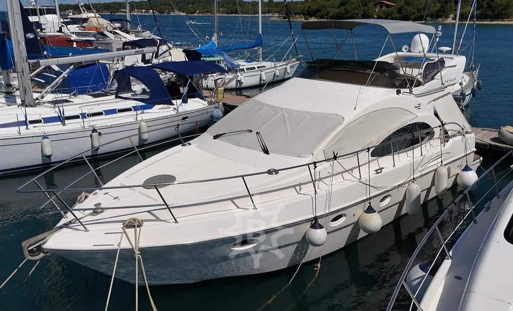 2008 Azimut 42E | 42.7 ft