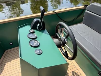2021 Futuro Boats ZX20 Lounge | 7m 3