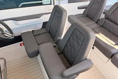 2019 Axopar 28 T-Top | 30ft 3
