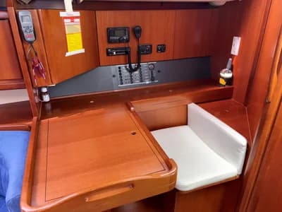 2011 Dufour 425 Grand Large 3