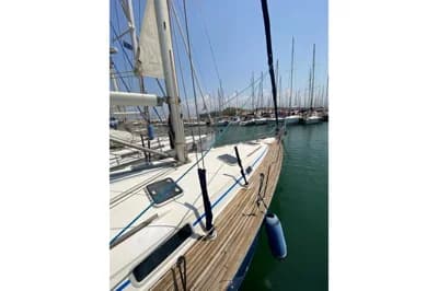 2002 Beneteau Oceanis 411 2