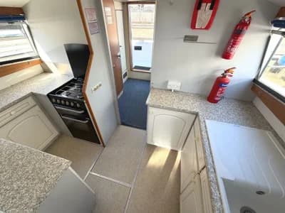 1992 Aquafibre 38 Boat for Sale in Horning 3