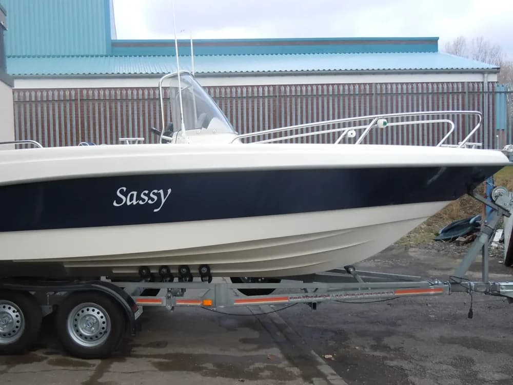 2007 Bella 600 Ocean Boat for Sale in Sandbank