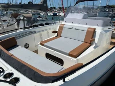 Bénéteau Flyer 9 Spacedeck 2
