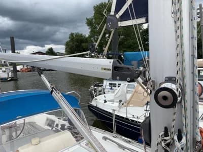 Marine Projects MOODY 346 3