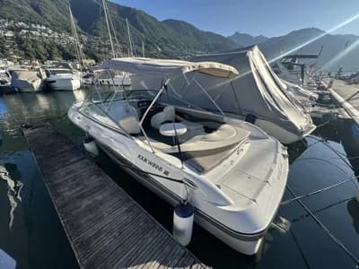 Four Winns 235 Sundowner 2