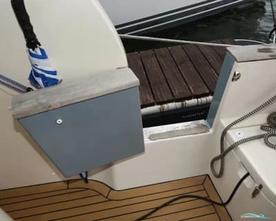 Greenline 33 Hybrid 3