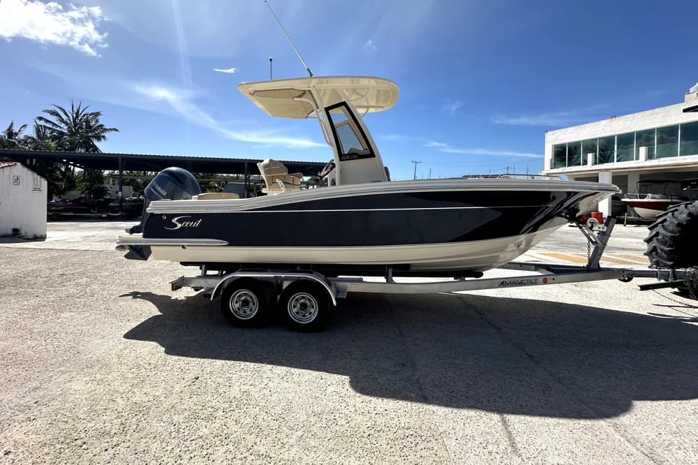 2025 Scout 215 XSF | 7m