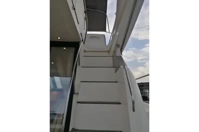 2011 Prestige 400 | 12m 3
