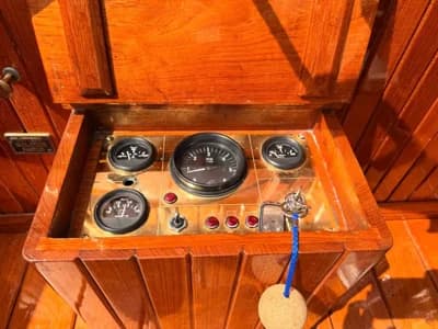 1915 J. W. Brooke & Co, Ltd. Fast Launch Boat for Sale in Marlow 3