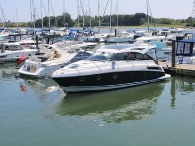 2015 Grandezza 33 OC Boat for Sale in Poole 2