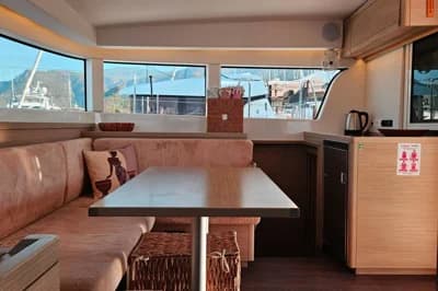 2023 Lagoon 40 | 12m 3