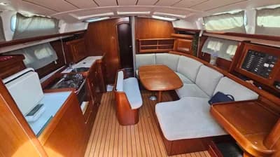 Bénéteau Oceanis 423 Clipper 2