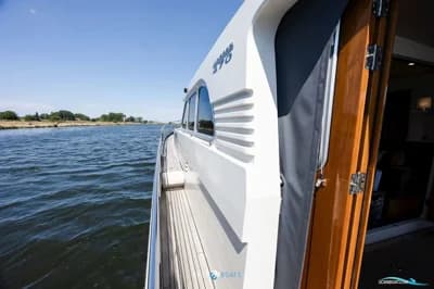 Linssen Grand Sturdy 470 Sedan Wheelhouse 3
