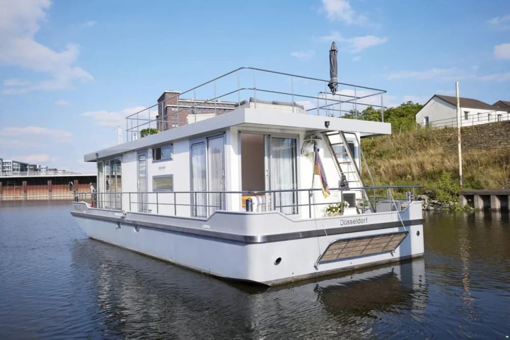 CH Traveller 1500