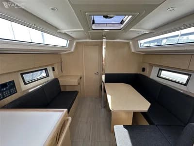 Bavaria C38 3