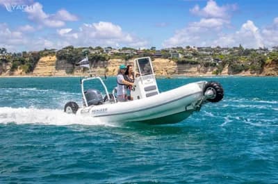 Sealegs 6.1m Sport Rib 2
